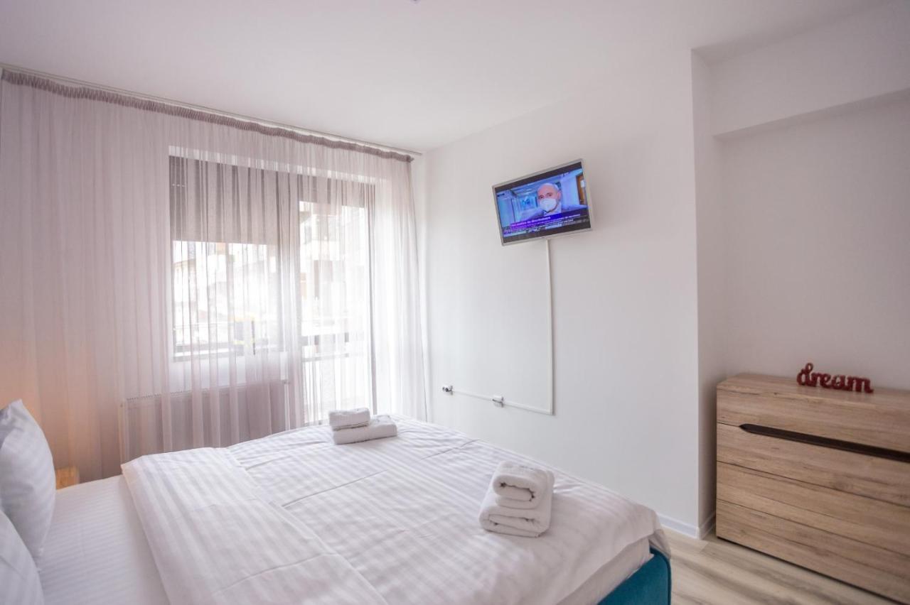 Ferienwohnung Bucegi View 39 - Colina Marei Sinaia Exterior foto